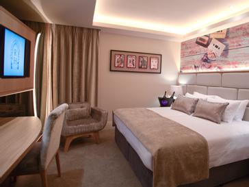 Enjoy Our Bed & Breakfast Package