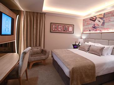 Enjoy Our Bed & Breakfast Package